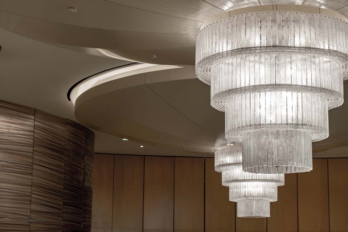 LMH - RECEPTIONS - QATAR