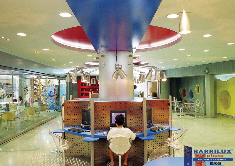 Internet Cafe